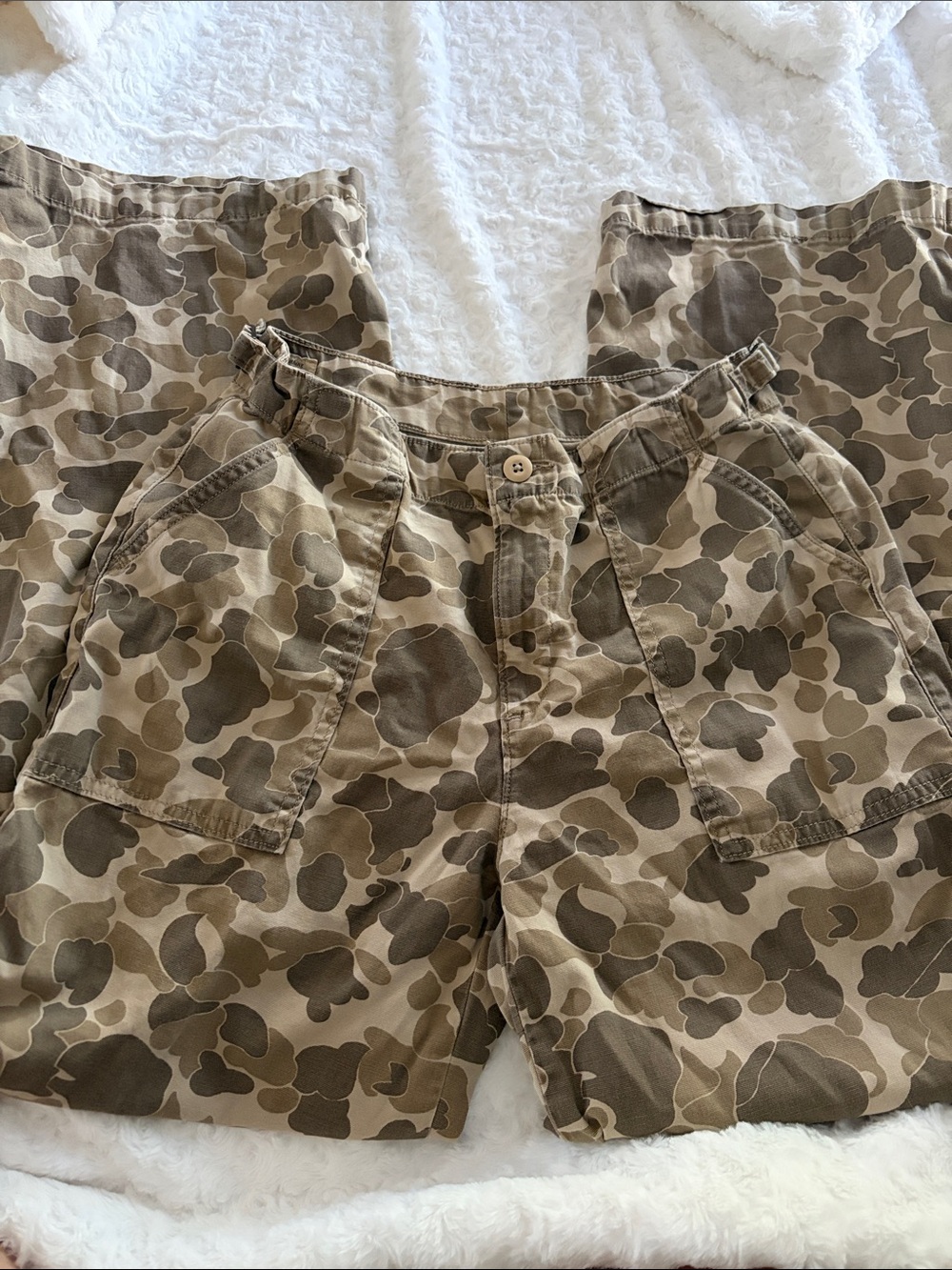 Women’s Camo Utility Shorts - Olive/Tan